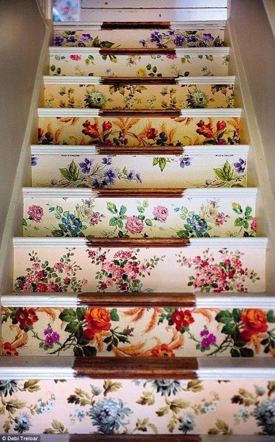 wallpaper_for_the_stairs