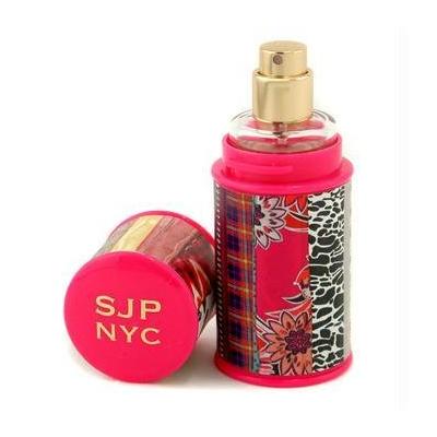 Sarah Jessica Parker NYC Eau De Toilette Spray 30ml Sarah Jessica Parker NYC Eau De Toilette Spray 30ml